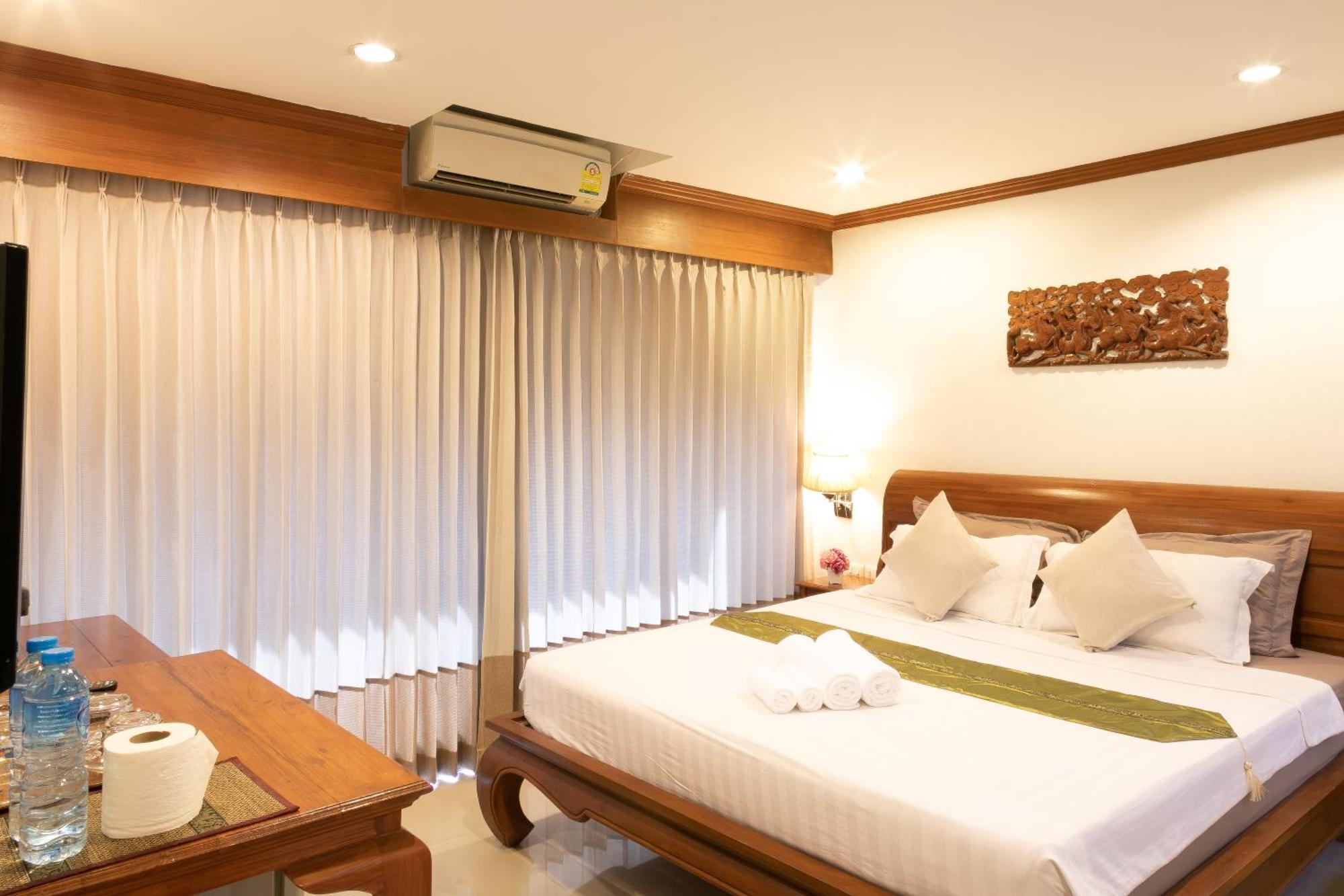 Best Venue Hotel パトン エクステリア 写真